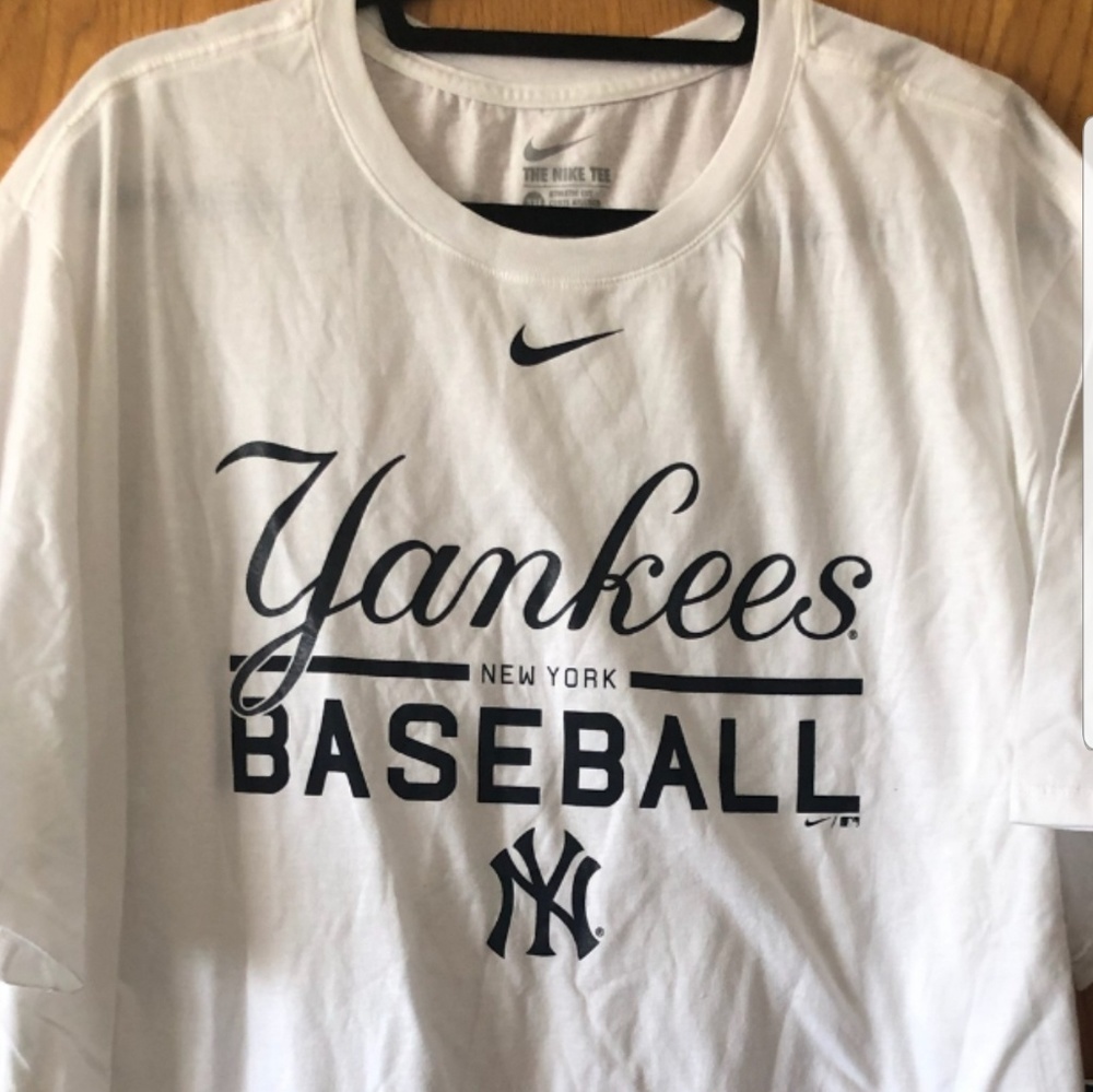 Nike New York Yankees tee
